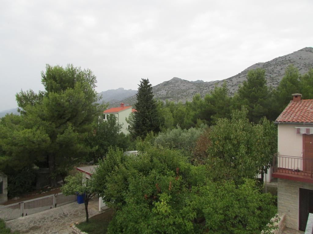Apartmani i sobe Grga Starigrad Paklenica Rum bild