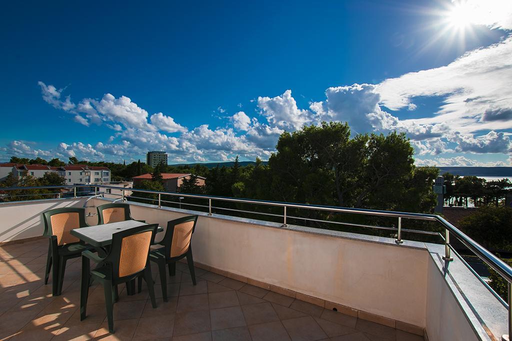 Apartmani i sobe Grga Starigrad Paklenica Exteriör bild